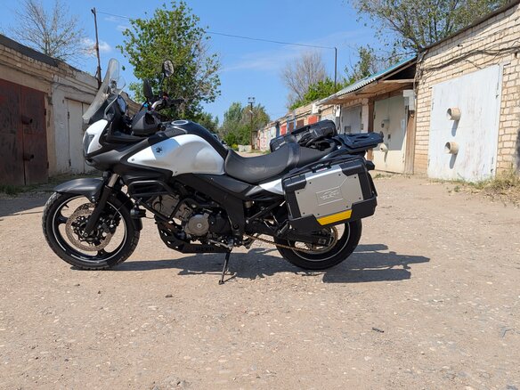2014 Suzuki V-Strom DL 650, белый, 500000 рублей - вид 2