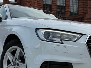 2017 Audi A3 III (8V) Рестайлинг, белый, 1800000 рублей, вид 5