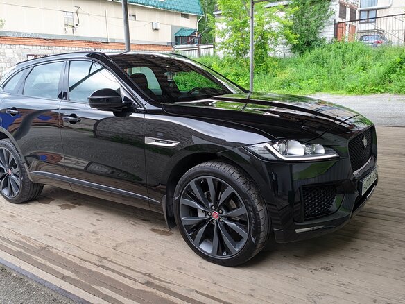 2019 Jaguar F-Pace I, чёрный, 4200000 рублей - вид 6