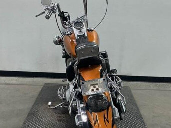 1998 Harley-Davidson Fat Boy, золотистый, 640000 рублей, вид 4
