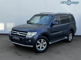 Mitsubishi Pajero IV
