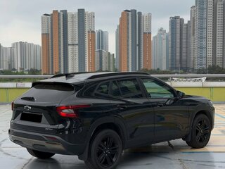 2023 Chevrolet Trax II, чёрный, 1780000 рублей, вид 4