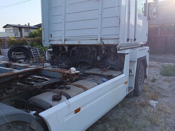 2007 Renault Magnum, белый, 1100000 рублей - вид 2