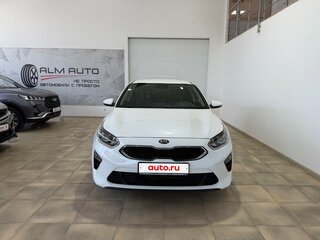 2018 Kia Ceed III, белый, 1800000 рублей, вид 2