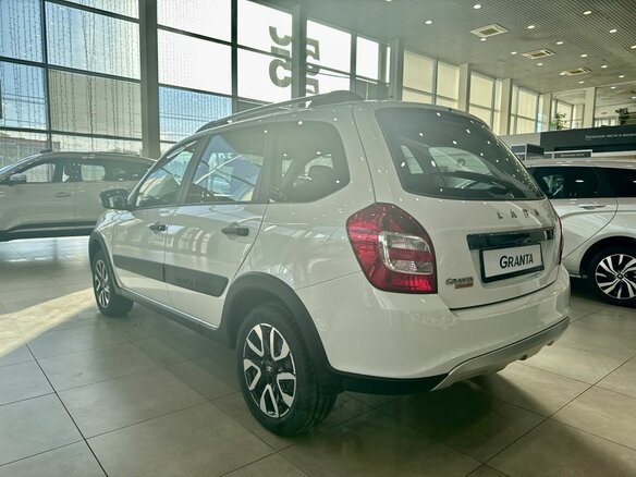 2025 Lada (ВАЗ) Granta Cross I Рестайлинг, белый - вид 6