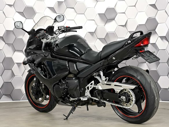 2010 Suzuki GSX 1250 FA, чёрный, 499000 рублей - вид 7