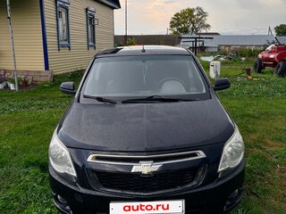 2013 Chevrolet Cobalt II, чёрный, 600000 рублей, вид 2