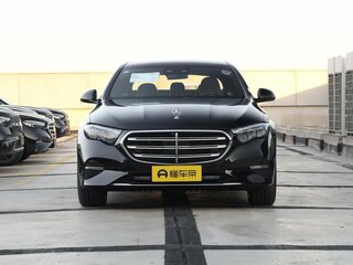 2025 Mercedes-Benz E-Класс 300 VI (W214, S214), чёрный, 9750000 рублей, вид 3