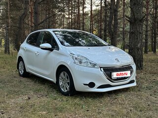 2013 Peugeot 208 I, белый, 920000 рублей, вид 2