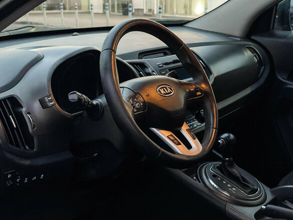 2011 Kia Sportage III, чёрный, 909000 рублей - вид 12