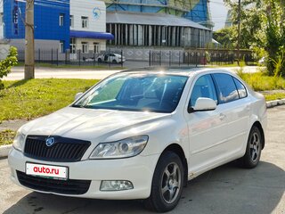 2011 Skoda Octavia II (A5) Рестайлинг, белый, 590000 рублей, вид 1