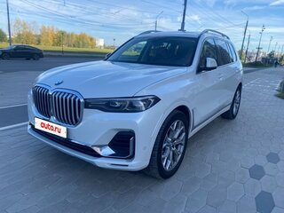 2019 BMW X7 40i I (G07), белый, 5495000 рублей, вид 3