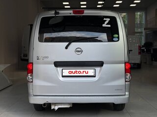 2015 Nissan NV200, серебристый, 900000 рублей, вид 5