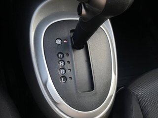 2012 Nissan Juke I, белый, 1100000 рублей, вид 2