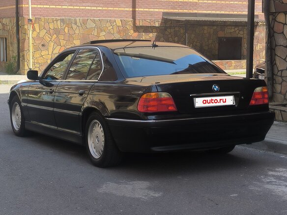1999 BMW 7 серии 740i III (E38) Рестайлинг, чёрный, 1000000 рублей - вид 5