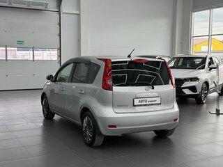 2011 Nissan Note I Рестайлинг, серый, 599000 рублей, вид 2