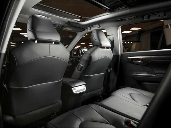 2026 Toyota Highlander IV (XU70), белый, 5690000 рублей - вид 18