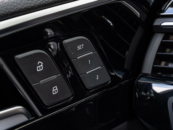 2020 Audi A4 40 TFSI V (B9) Рестайлинг, синий, 3090000 рублей - вид 22