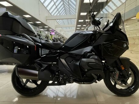2025 BMW R 1300 RT, чёрный, 3900000 рублей, вид 1