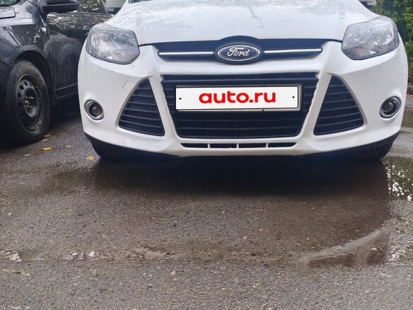 2012 Ford Focus III, белый, 750000 рублей - вид 1