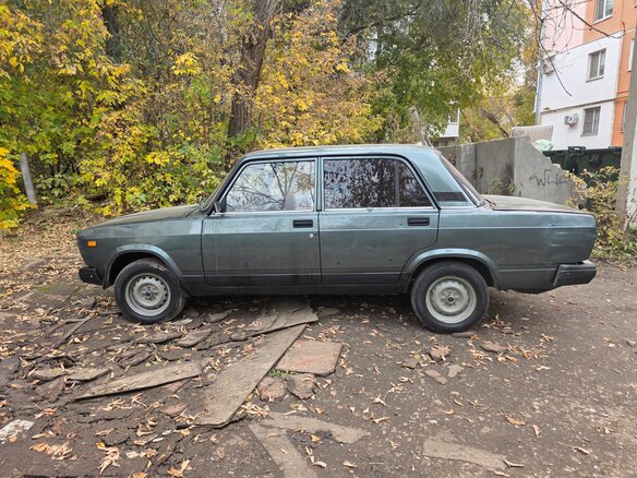 2010 Lada (ВАЗ) 2107, серый, 95000 рублей - вид 4