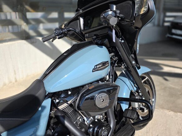 2024 Harley-Davidson Street Glide, голубой, 2699000 рублей - вид 11