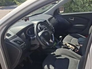 2010 Hyundai ix35 I, серебристый, 1095000 рублей, вид 4