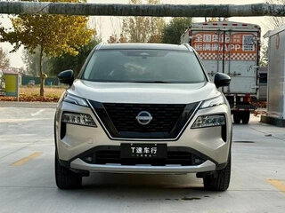 2024 Nissan X-Trail IV, серебристый, 4100000 рублей, вид 2