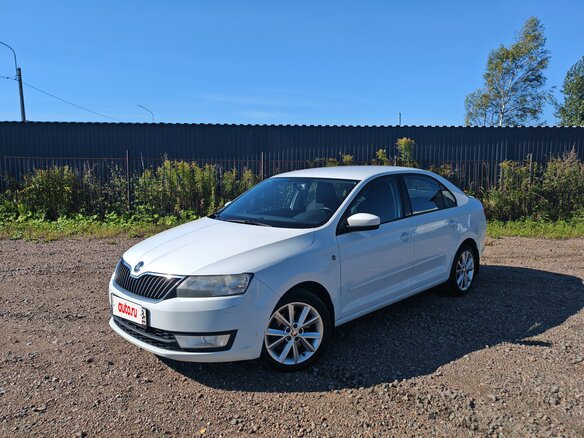 2015 Skoda Rapid I, белый, 1100000 рублей