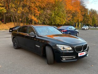 2013 BMW 7 серии 730d xDrive V (F01/F02/F04) Рестайлинг, чёрный, 2100000 рублей, вид 3