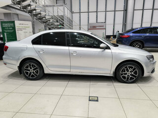 2012 Volkswagen Jetta VI, серебристый, 830000 рублей, вид 4