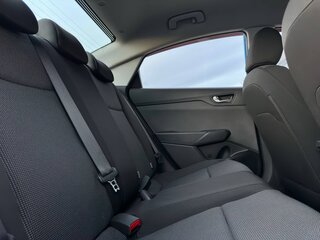 2021 Hyundai Solaris II Рестайлинг, синий, 1660000 рублей, вид 4