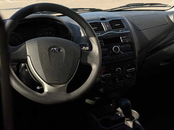 2026 Lada (ВАЗ) Granta I Рестайлинг, белый, 1101000 рублей - вид 8