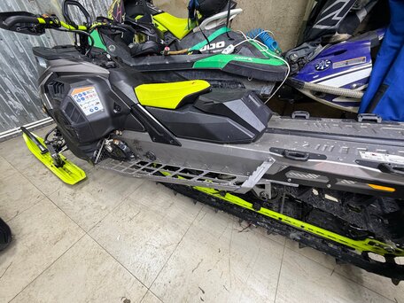 2022 BRP Ski-Doo Summit 850, серый, 1100000 рублей, вид 3