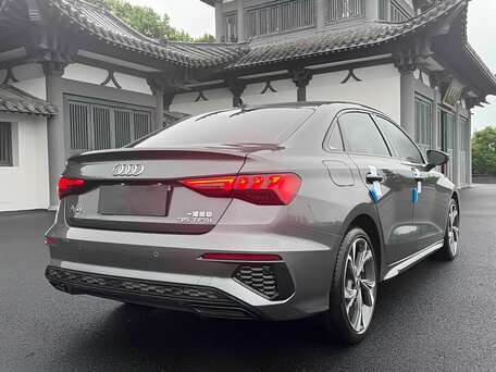 2023 Audi A3 35 TFSI Long IV (8Y), серый, 2225000 рублей, вид 3