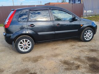 2006 Ford Fiesta Mk5, чёрный, 360000 рублей, вид 4
