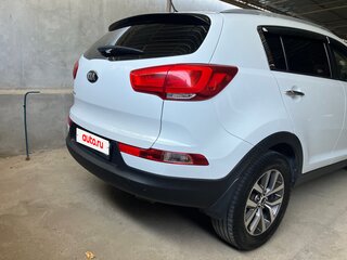 2015 Kia Sportage III Рестайлинг, белый, 1750000 рублей, вид 5