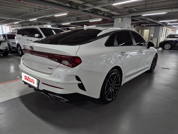 2022 Kia K5 LPi III, белый - вид 5