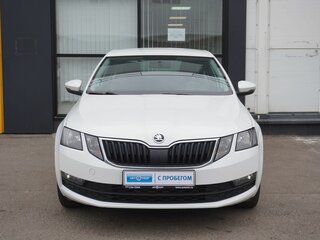 2020 Skoda Octavia III (A7) Рестайлинг, белый, 1605000 рублей, вид 2