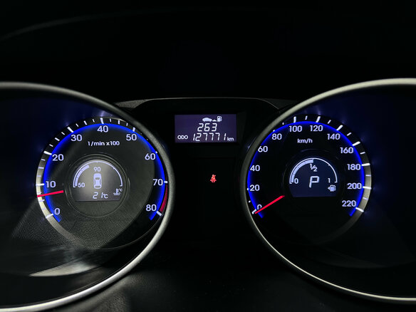 2015 Hyundai ix35 I Рестайлинг, серый - вид 10