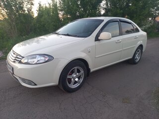 2014 Daewoo Gentra II, белый, 860000 рублей, вид 2