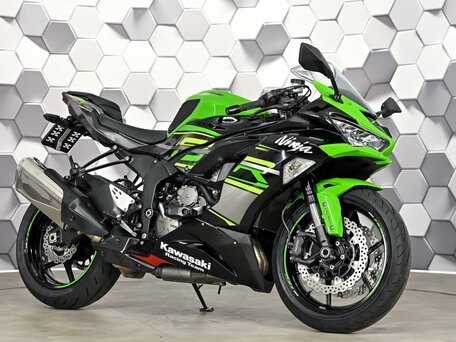 2019 Kawasaki ZX-6R Ninja, зелёный, 1099000 рублей, вид 1