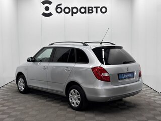 2012 Skoda Fabia II Рестайлинг, серебристый, 530000 рублей, вид 4