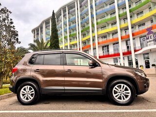 2014 Volkswagen Tiguan I Рестайлинг, коричневый, 1490000 рублей, вид 4