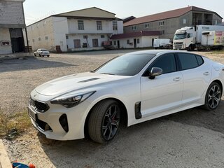 2018 Kia Stinger I, белый, 1750000 рублей, вид 1