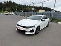 2021 Kia K5 III, белый, 1950000 рублей