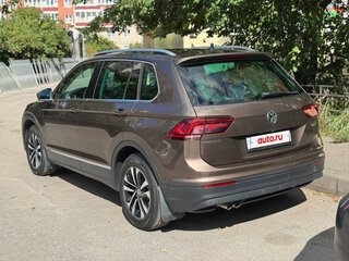 2019 Volkswagen Tiguan II, коричневый, 1995000 рублей, вид 3