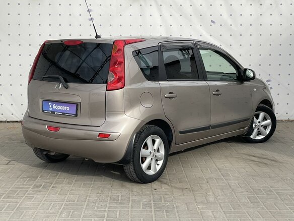 2008 Nissan Note I, серый, 600000 рублей - вид 3