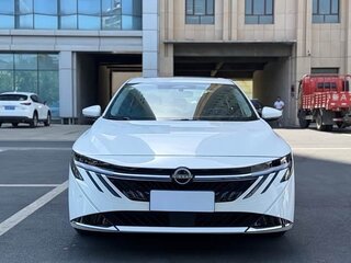 2026 Nissan Sylphy V (B19), белый, 1950000 рублей, вид 5