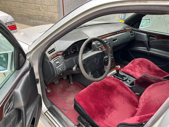 1997 Mercedes-Benz E-Класс 200 II (W210, S210), серебристый, 355000 рублей - вид 3